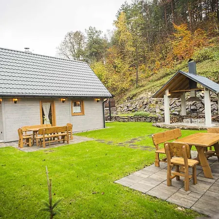 Pod Hradom 1 Domek letniskowy