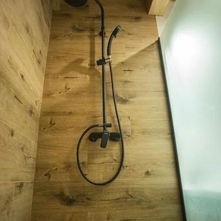 Pod Hradom 1 Uhrovske Podhradie