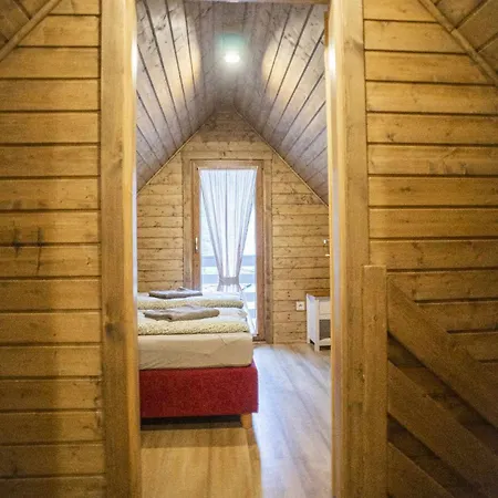 Pod Hradom 1
